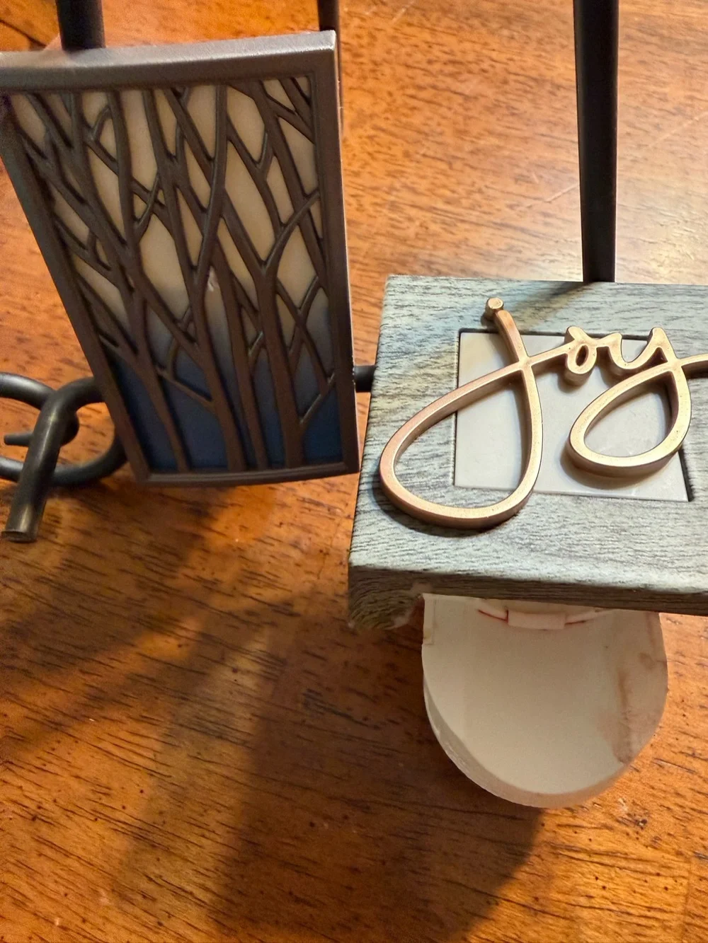 Yankee Candle scentplug defusers.